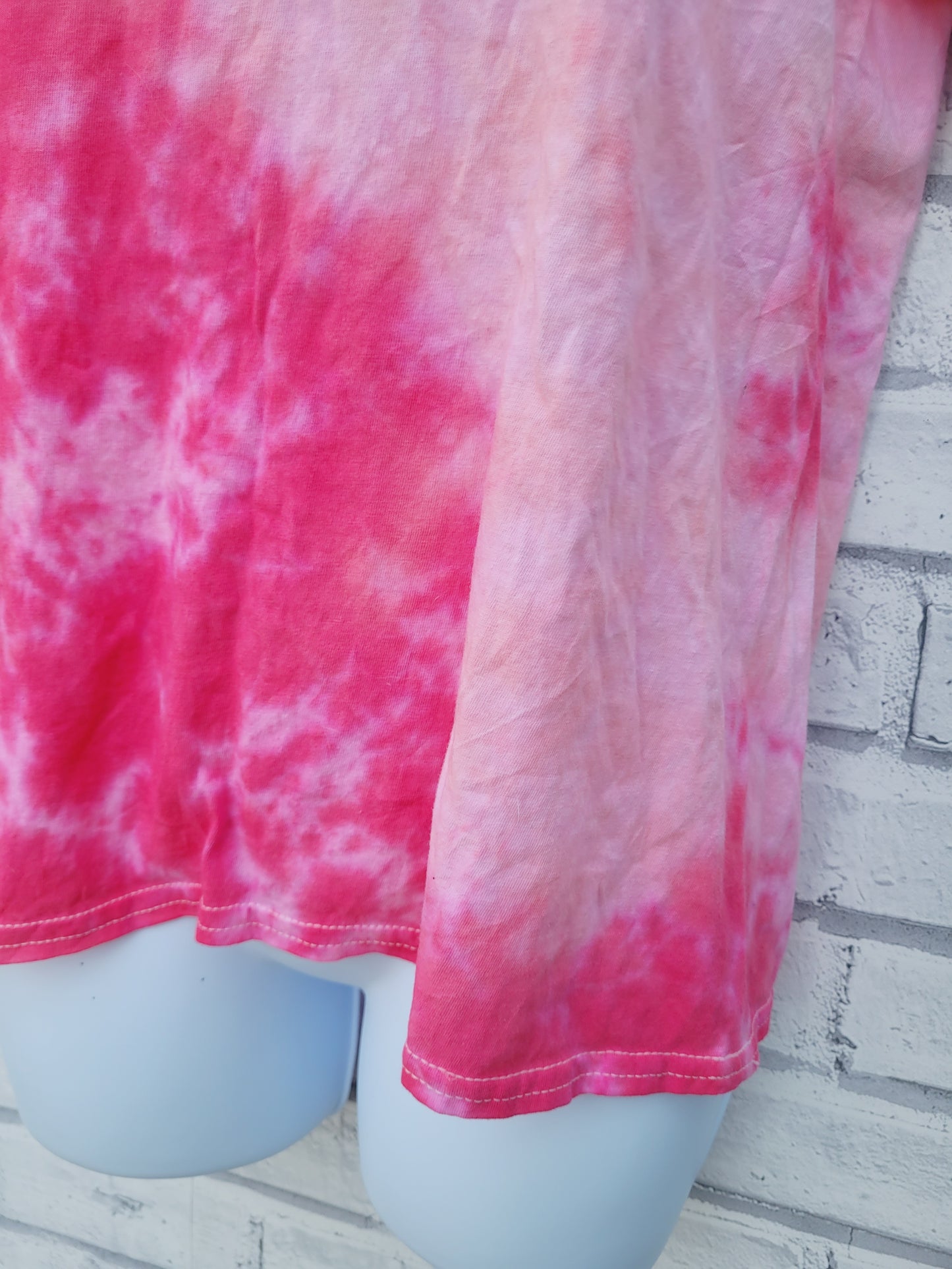 Pink Scrunch Tie Dye T-shirt in Organic Cotton
