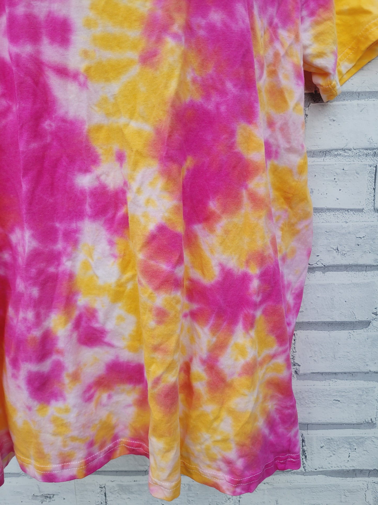 Pink & Yellow Scrunch Tie Dye T-shirt in Organic Cotton