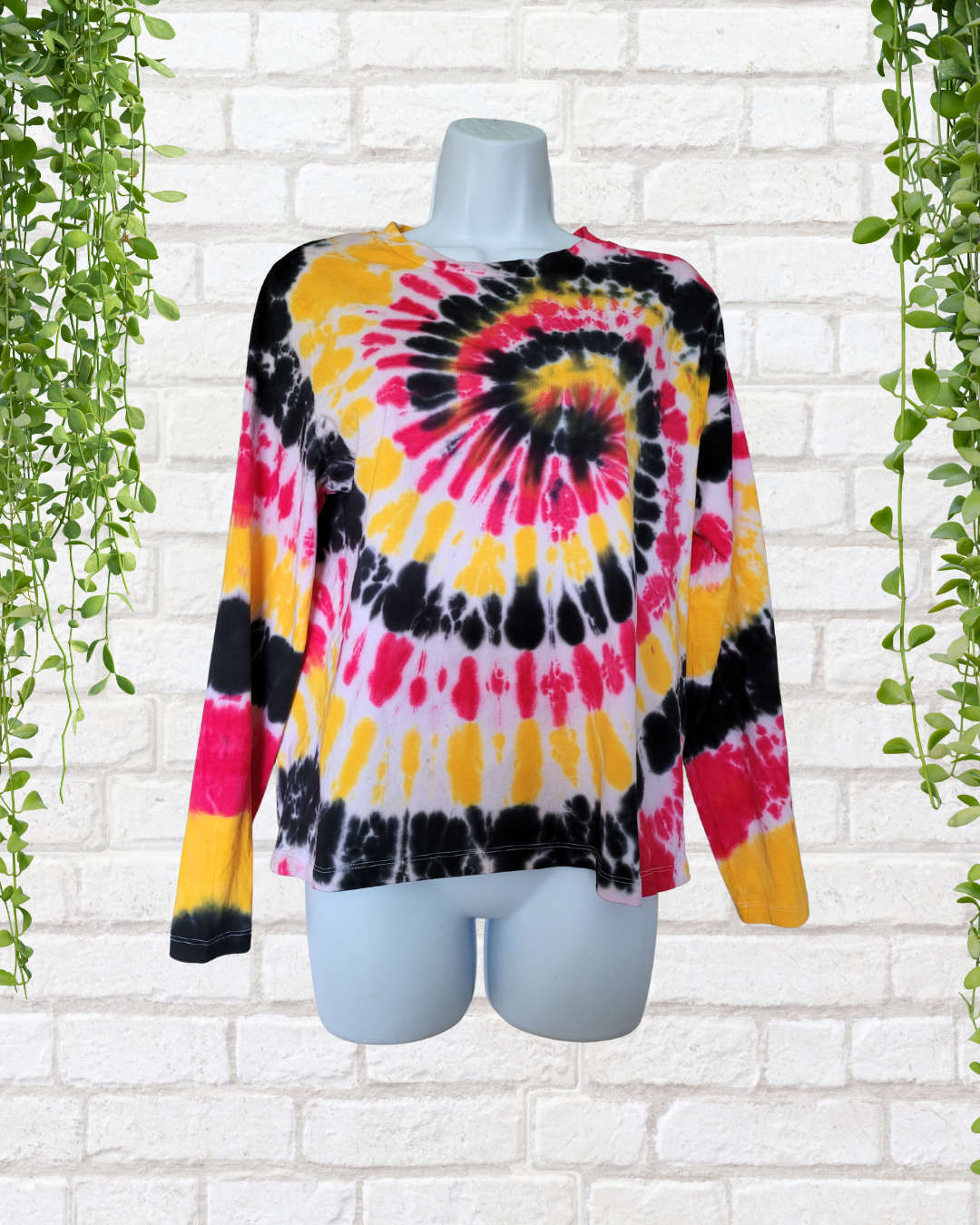 Tie Dye Long Sleeve Top | Unisex Winter Fashion