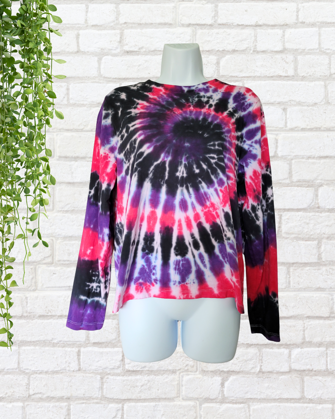 Unisex Tie Dye Long Sleeve Shirt | Pink Purple Black