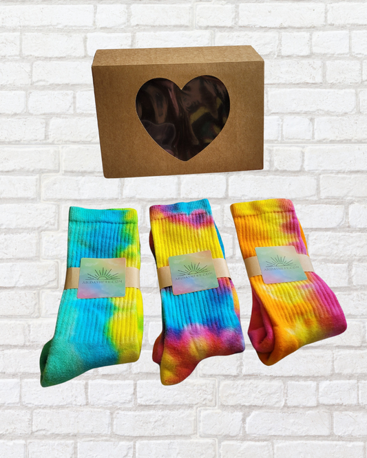Heart Gift Set Sustainable Cotton Tie Dye Sports Socks Unisex