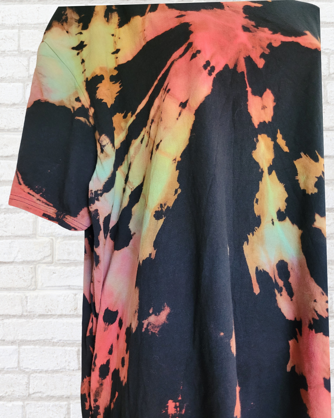 Rainbow Reverse Tie Dye T-shirt | Unisex Festival Fashion