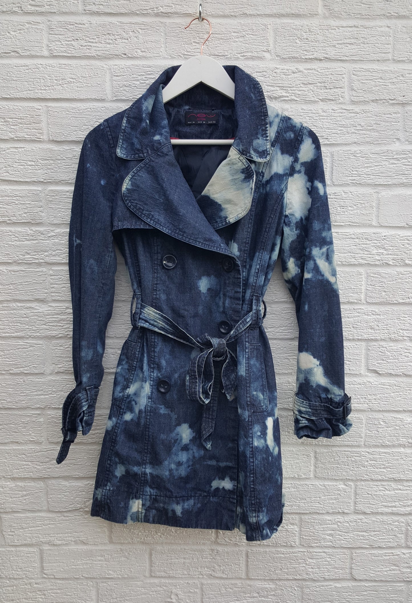 Upcycled denim coat, women's, hand dyed, mac style coat with belt, to fit UK size 10 or US size 6. This beautiful one of a kind coat is upcycled, so it's not just one of it's kind! It's also sustainable, ethical & friendly to the environment too! Hand dyed in the UK by AbiDashery. Only one available. We only use recycled and compostable packaging!