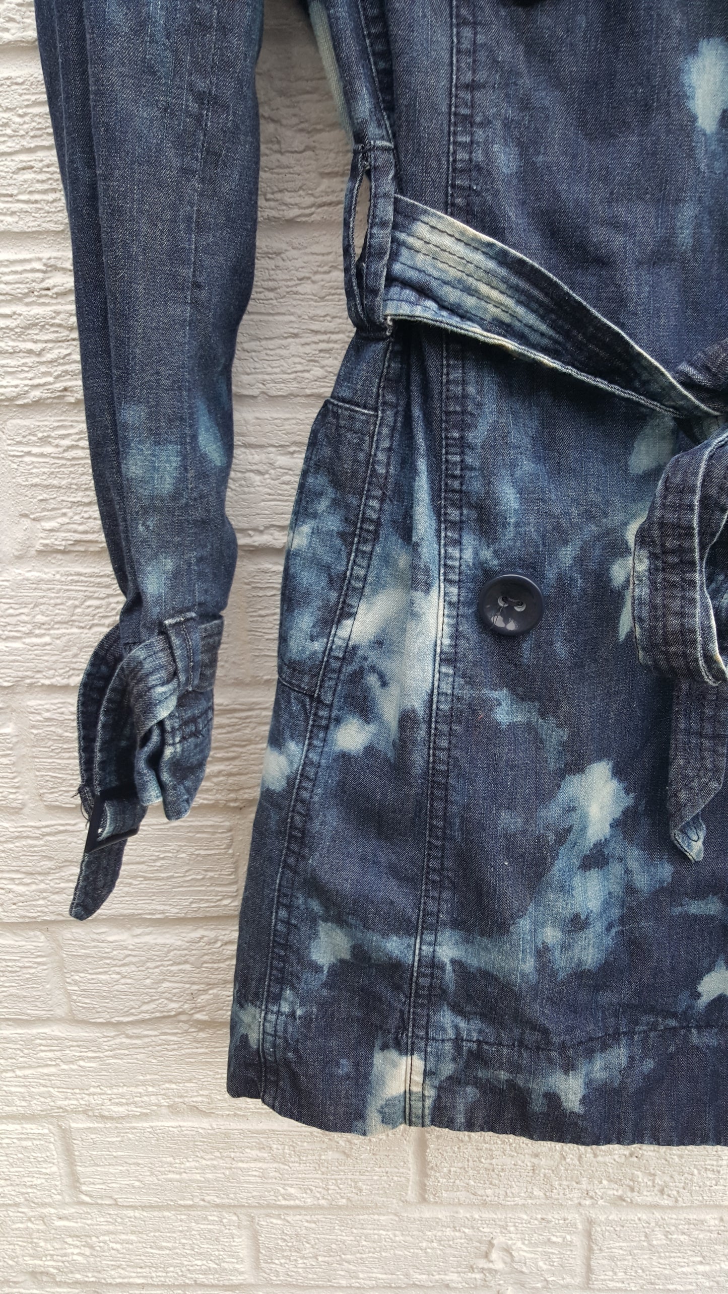 Upcycled denim coat, women's, hand dyed, mac style coat with belt, to fit UK size 10 or US size 6. This beautiful one of a kind coat is upcycled, so it's not just one of it's kind! It's also sustainable, ethical & friendly to the environment too! Hand dyed in the UK by AbiDashery. Only one available. We only use recycled and compostable packaging!