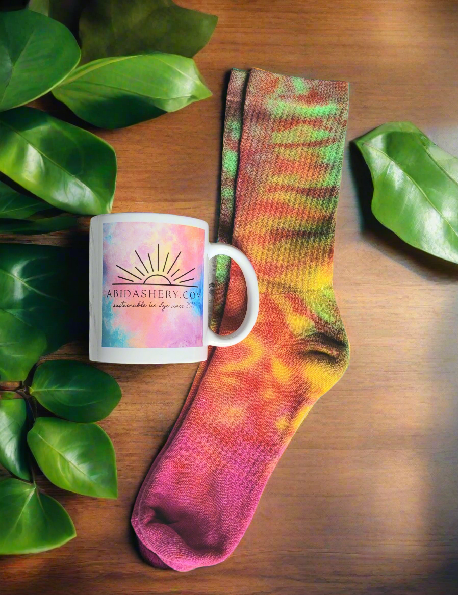 Bamboo Socks & AbiDashery Mug Gift Set Tie Dye Unisex