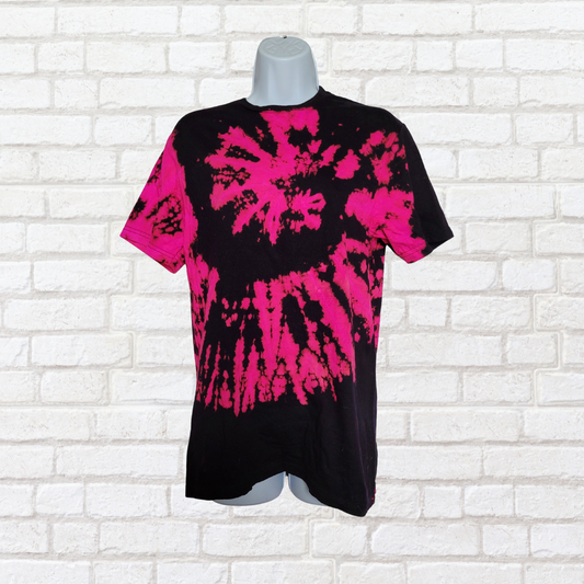 AbiDashery Chakra Tee — Crown | Black & Magenta