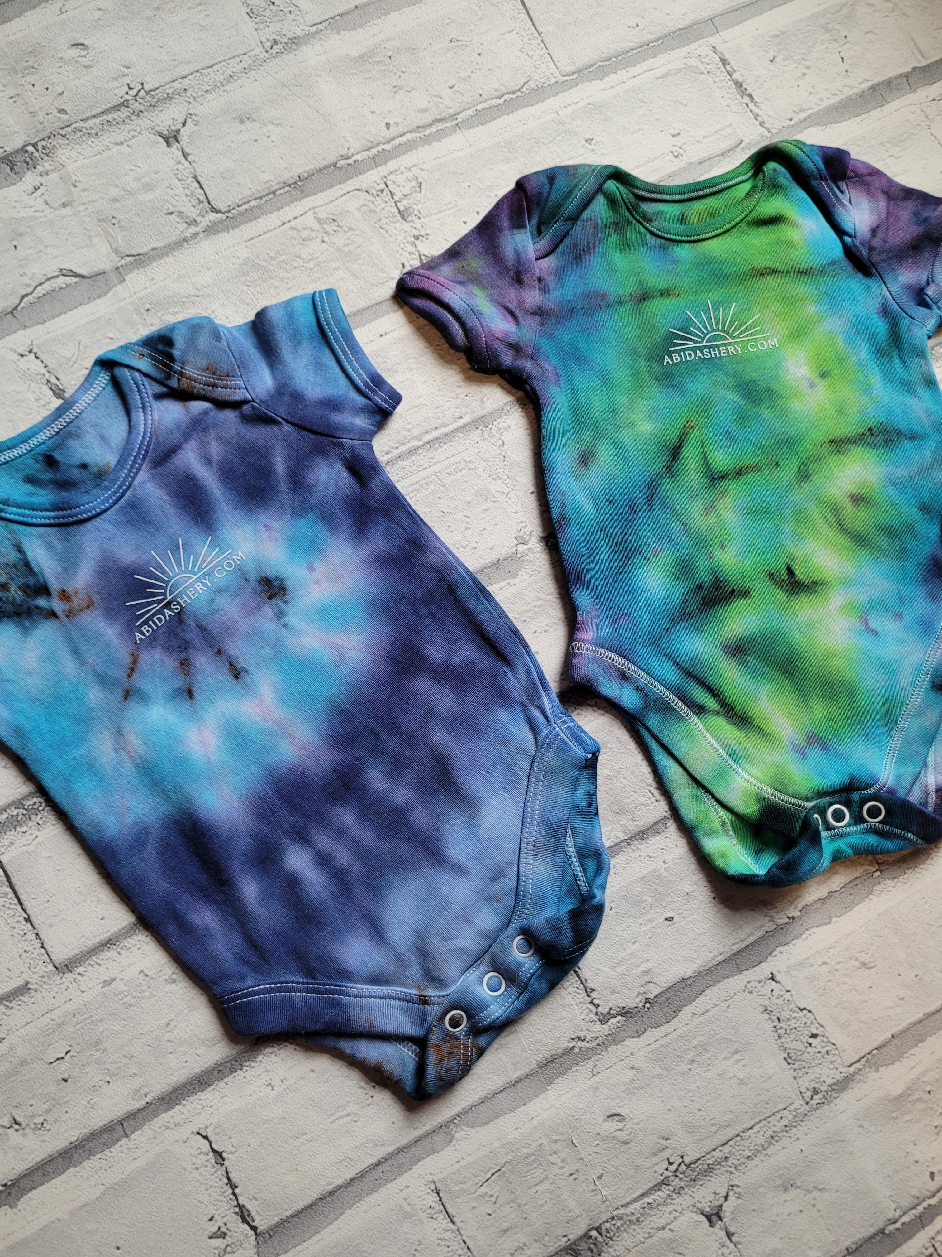 Gender Neutral Baby box TIE DYE buy