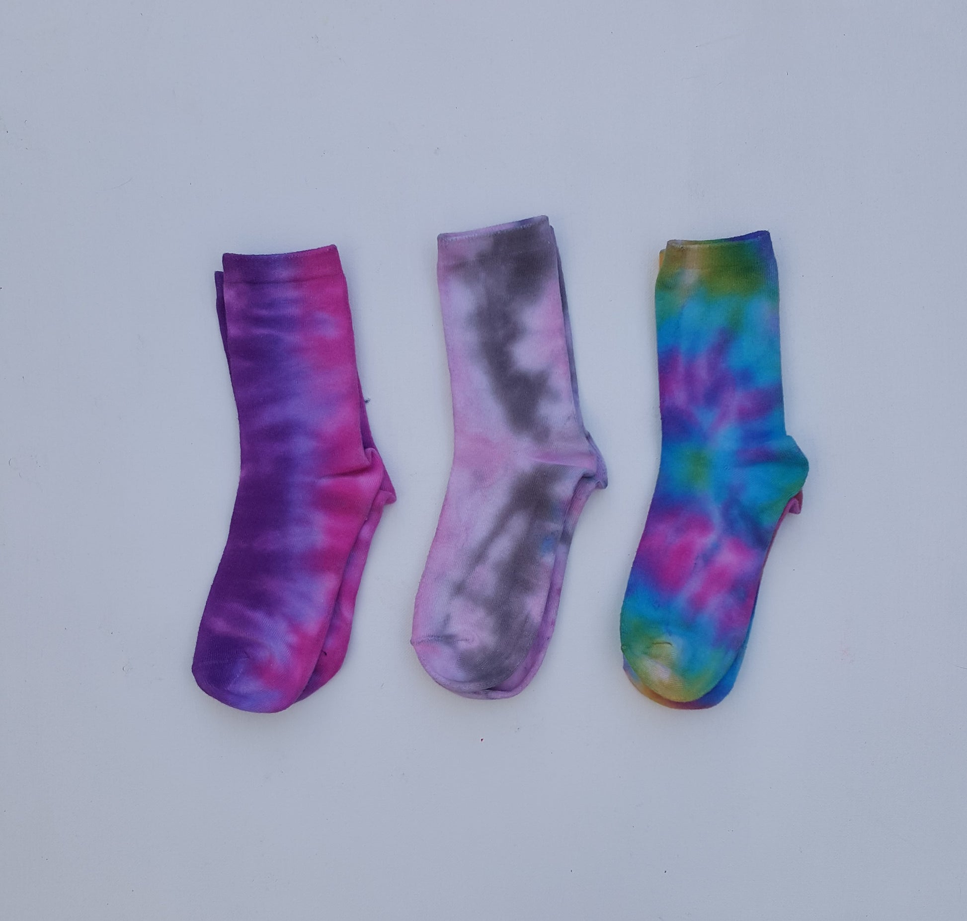 Bamboo Hippie Tie Dye Socks Womens Gift Set (3 pairs) – AbiDashery Tie Dye