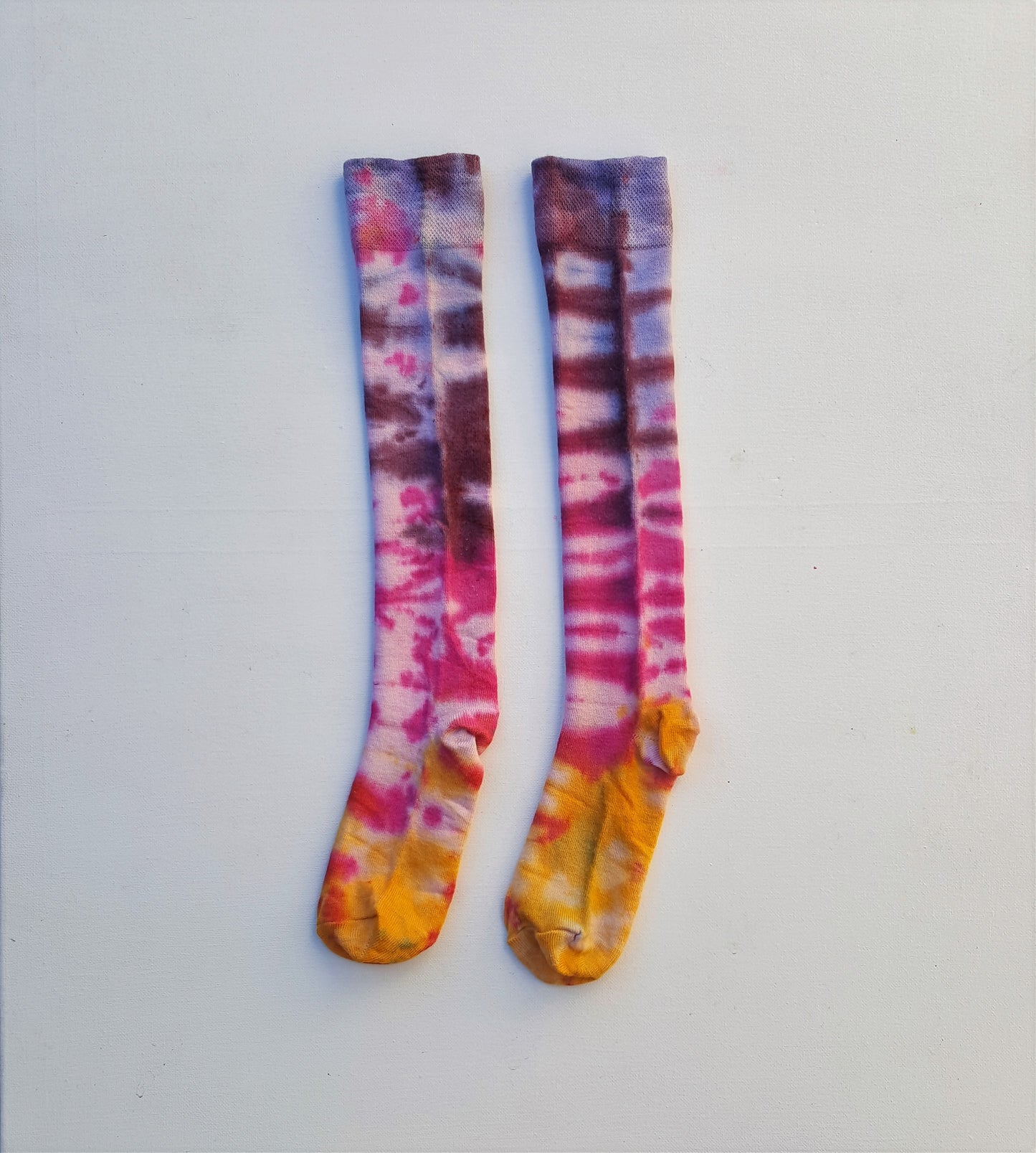 One pair of hand dyed bamboo knee high socks, in ice tie dye colours. Each is pair is unique and hand dyed with love, several colour options available.  Made with natural organic bamboo fibres, light and breathable. 80% bamboo, 17% polyamide, 3% elastane .  To fit women's size UK 4-8 - EUR 37-42 - US 6-10