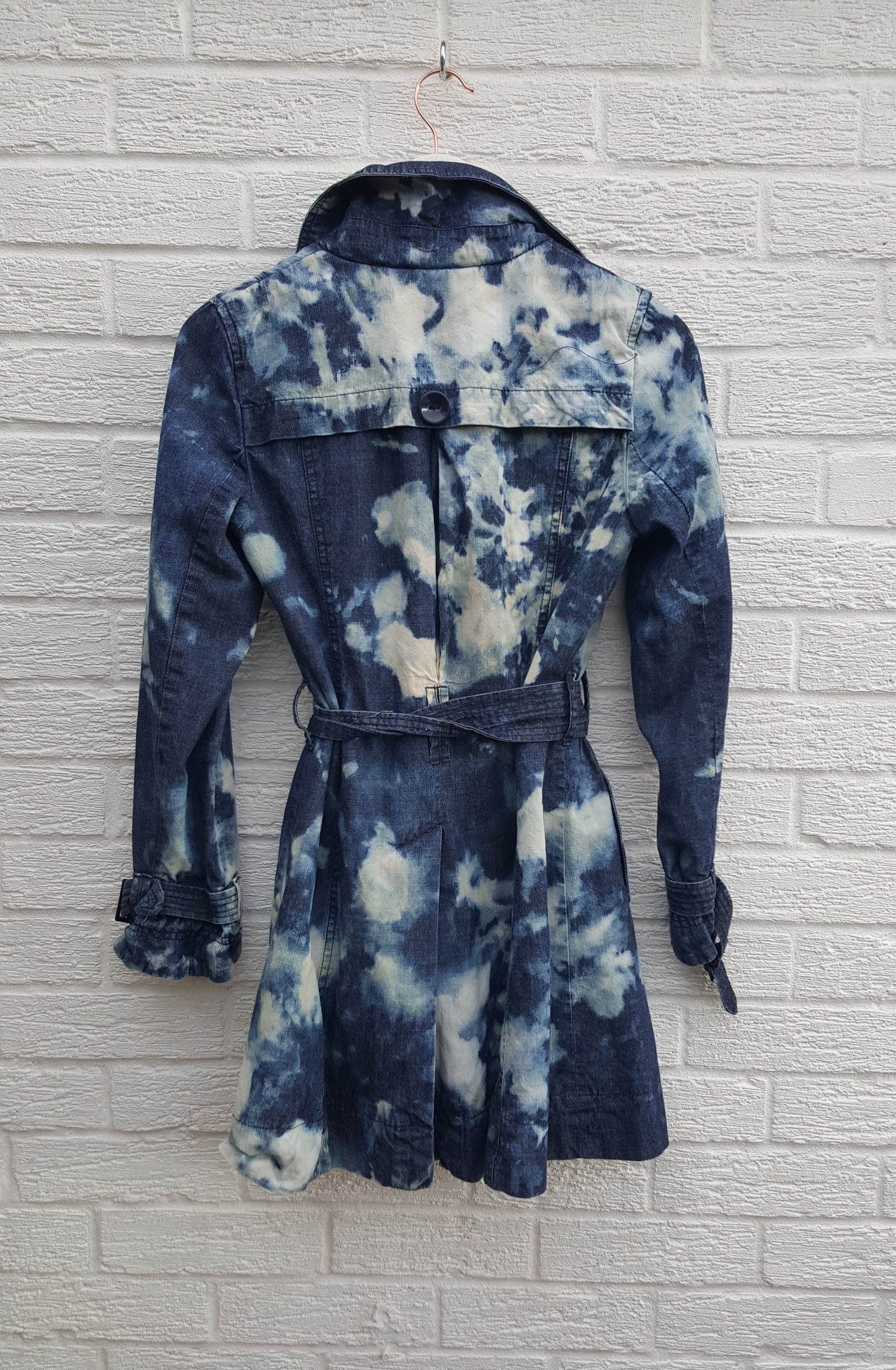 Upcycled denim coat, women's, hand dyed, mac style coat with belt, to fit UK size 10 or US size 6. This beautiful one of a kind coat is upcycled, so it's not just one of it's kind! It's also sustainable, ethical & friendly to the environment too! Hand dyed in the UK by AbiDashery. Only one available.   We only use recycled and compostable packaging!
