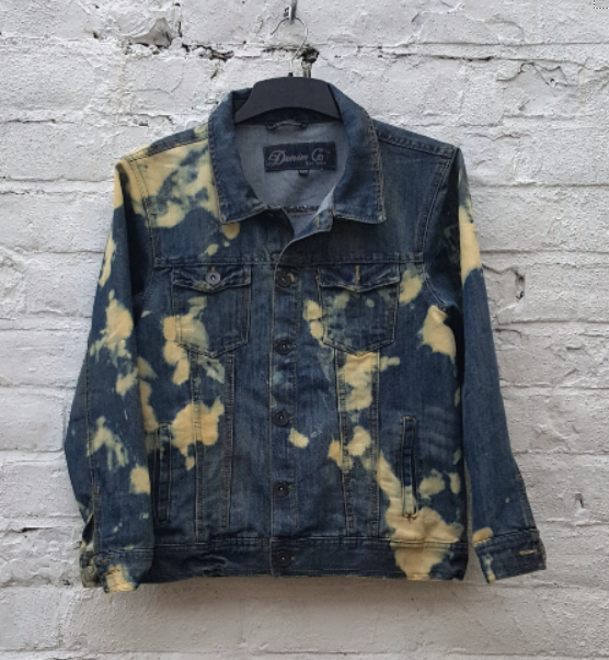 Upcycled denim jacket, women's, hand dyed, to fit UK size 12 or US size 8. This beautiful one of a kind jacket was upcycled from a denim jacket found in a thrift store, so it's not just one of it's kind! It's also sustainable, ethical & friendly to the environment too! Hand dyed in the UK by AbiDashery.   We only use recycled and compostable packaging!