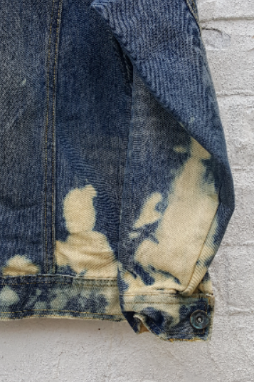 Upcycled denim jacket, women's, hand dyed, to fit UK size 12 or US size 8. This beautiful one of a kind jacket was upcycled from a denim jacket found in a thrift store, so it's not just one of it's kind! It's also sustainable, ethical & friendly to the environment too! Hand dyed in the UK by AbiDashery.   We only use recycled and compostable packaging!