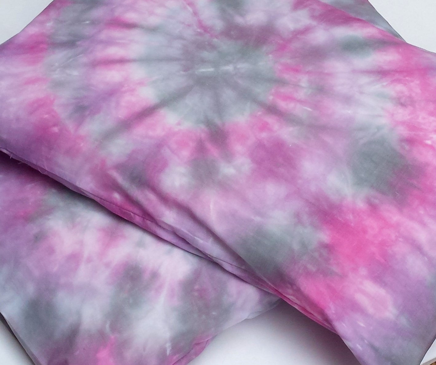 Tie Dye Pillowcases Pink & Black x2